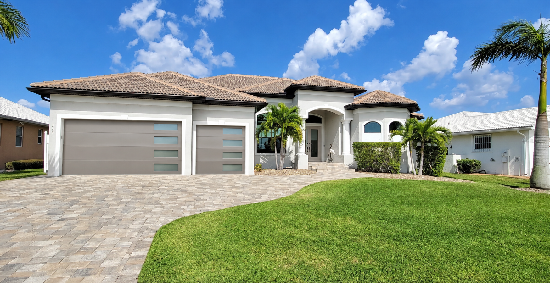 Beautiful new garage door after installation